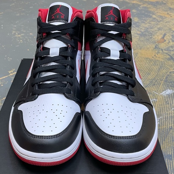 Nike Air Jordan 1 Mid 554724-122 Gym Red 10 Black - Picture 3 of 10